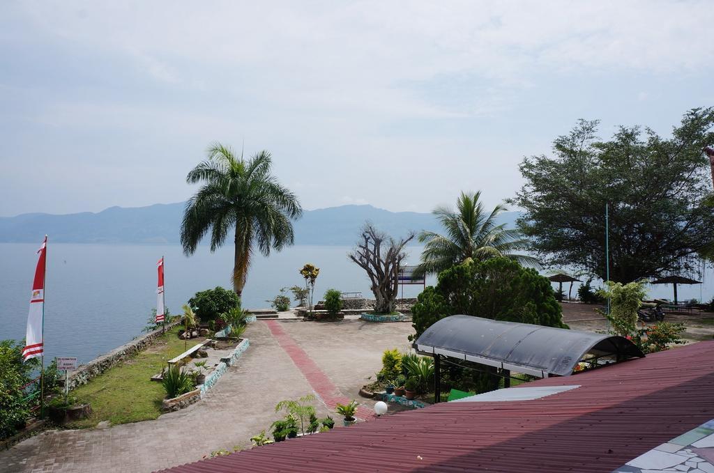 Ambaroba Resort Hotel Tuktuk Eksteriør billede