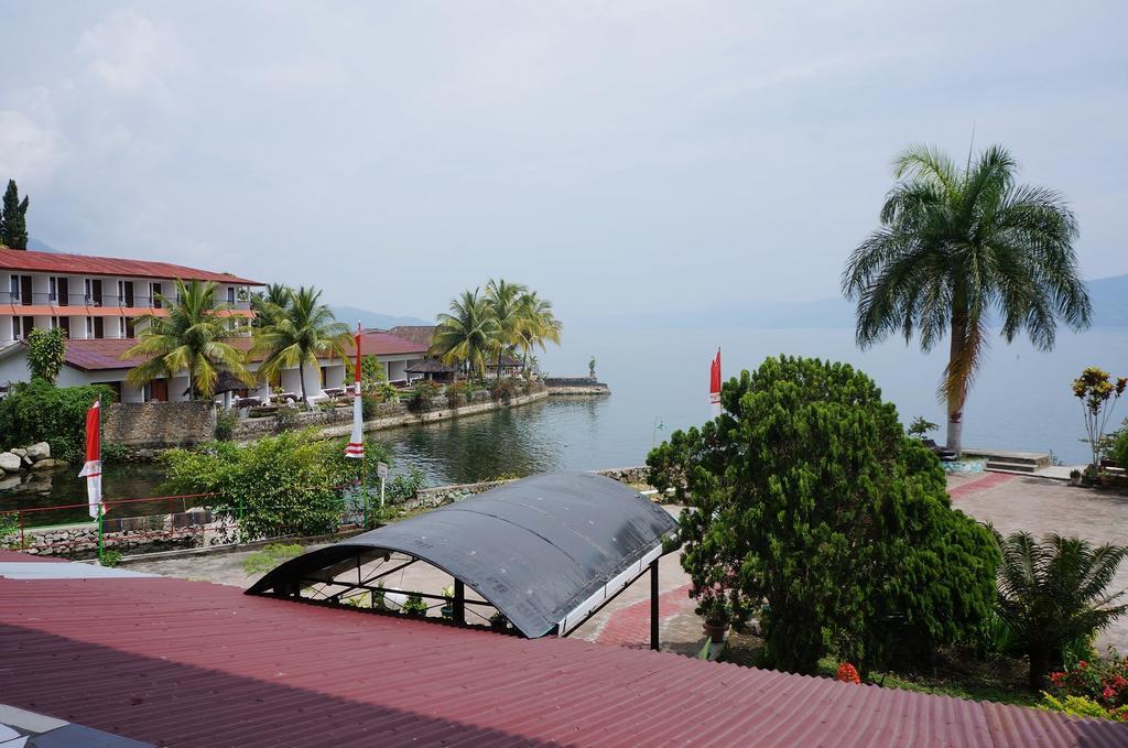 Ambaroba Resort Hotel Tuktuk Eksteriør billede